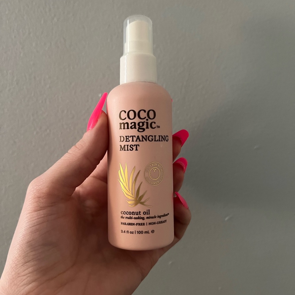 Coco Magic Detangling Mist & Coconut Oil Leave In Treatment Set